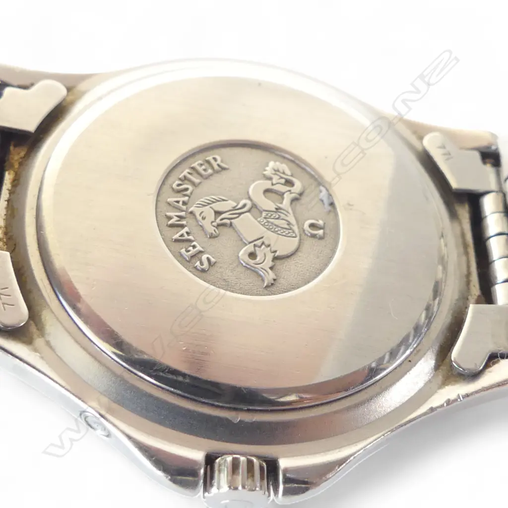 An Omega Seamaster quartz 120m wristwatch, Image 1++